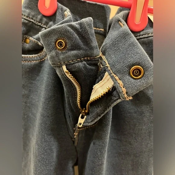 Carters size 6x skinny jean, NWT - Picture 6 of 8